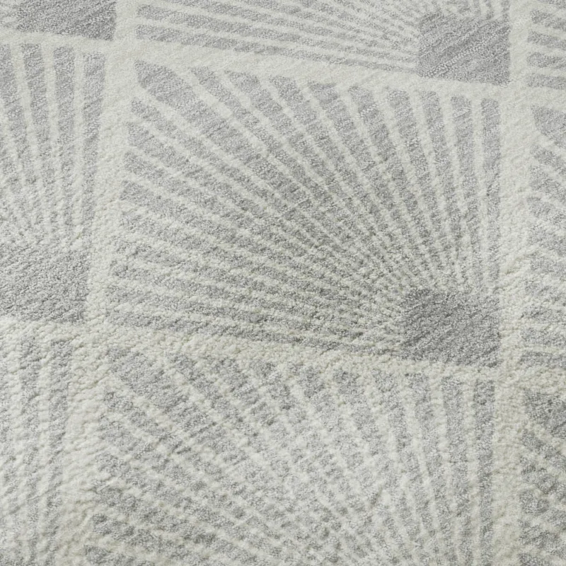Luxury Washable Indoor/Outdoor The Reserve Silver 2\'6\" x 3\'10\" Rug