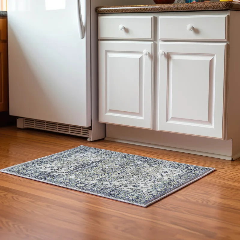 Tuscany Silver 1\'8\" x 2\'6\" Rug