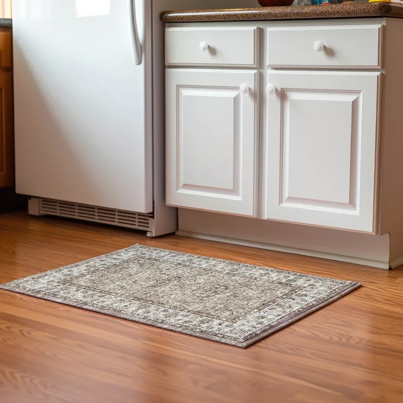 Tuscany Taupe 1\'8\" x 2\'6\" Rug