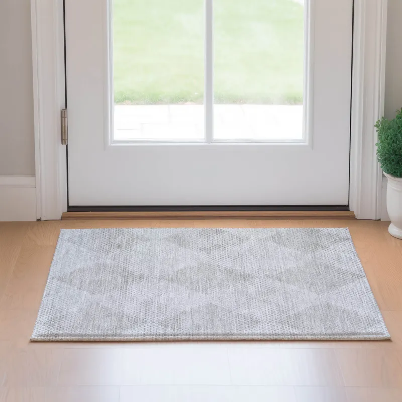 Luxury Washable Trevi Ivory 1\'8\" x 2\'6\" Rug