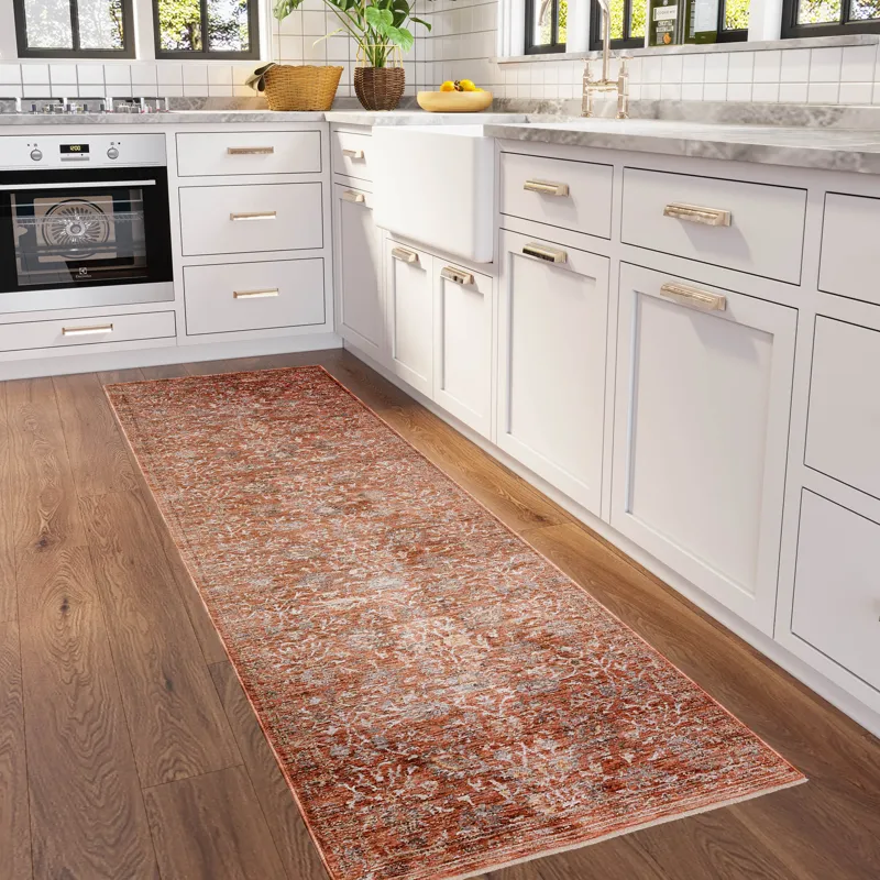 Vienna Paprika 2\'3\" x 7\'10\" Runner Rug