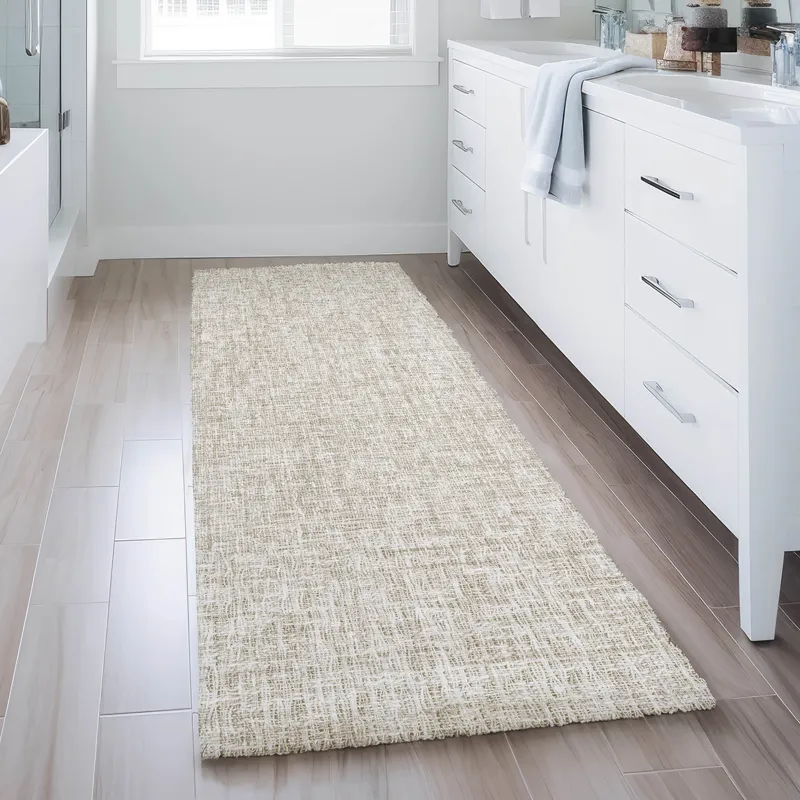 Luxury Washable Voyage Beige 2\'3\" x 7\'6\" Runner Rug