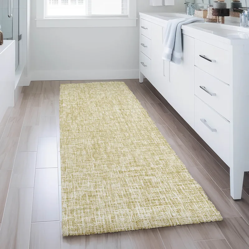 Luxury Washable Voyage Wheat 2\'3\" x 7\'6\" Runner Rug