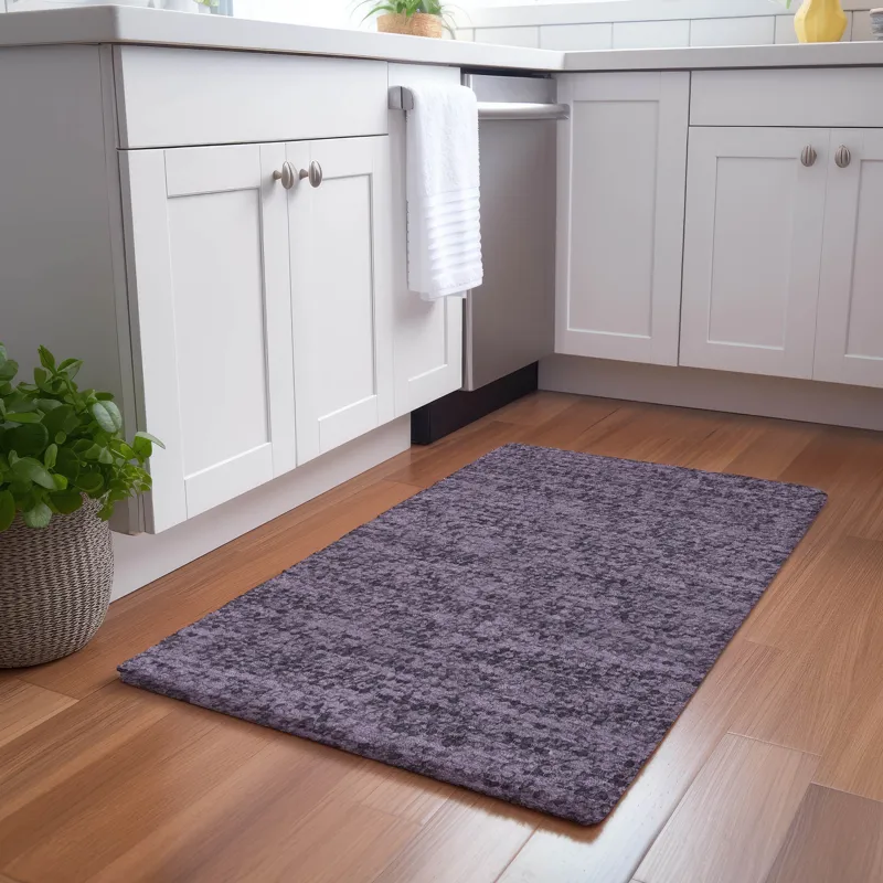 Luxury Washable Voyage Plum 1\'8\" x 2\'6\" Rug