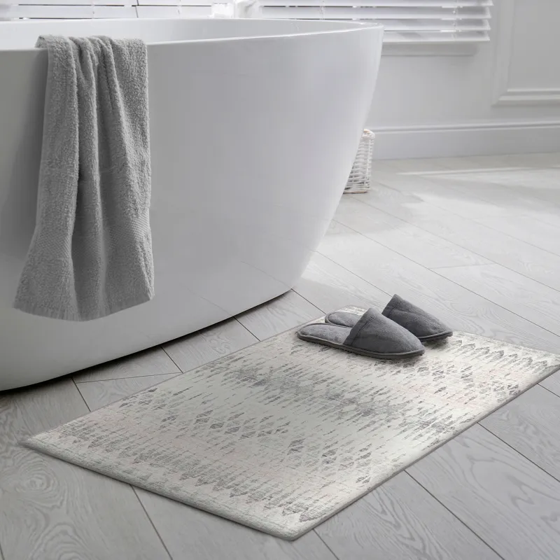 Winslow Ivory 2\' x 3\' Rug