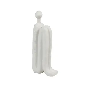dov36034-whit---front-three-quarter.webp