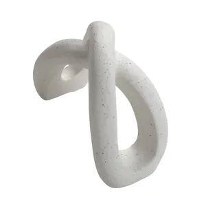 Edvin Sculpture White