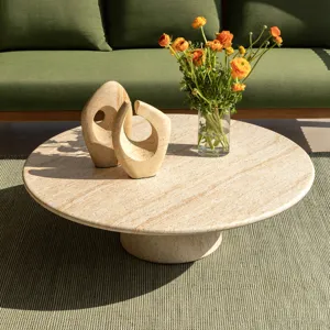 Eartha Sculpture Natural