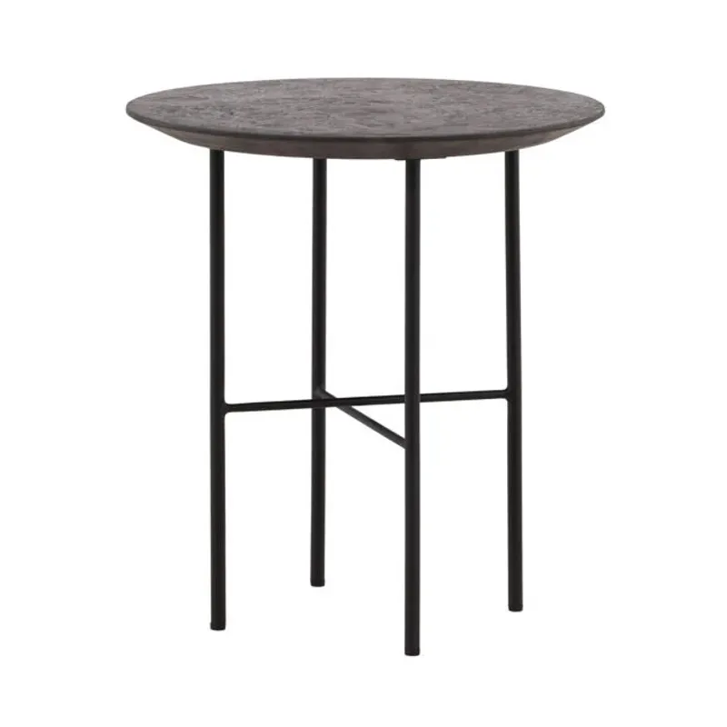 dov74004-blck---front-three-quarter.webp