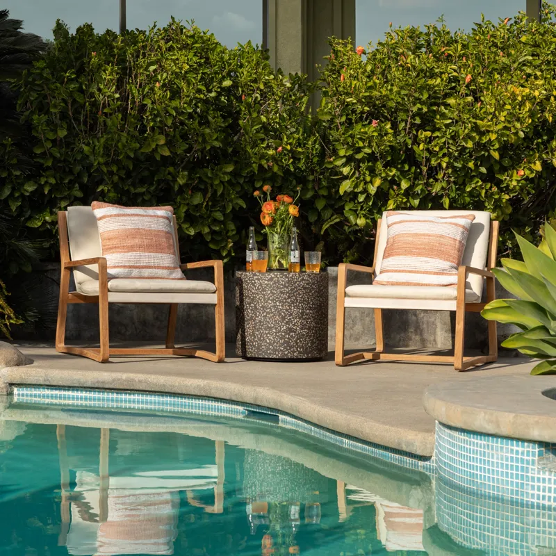 Bravo Outdoor Side Table Black