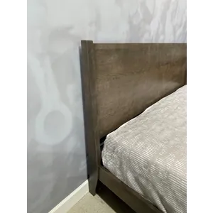 Vineyard Creek Double Common Platform Bed