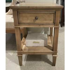 Lakeridge 1 Drawer Night Table