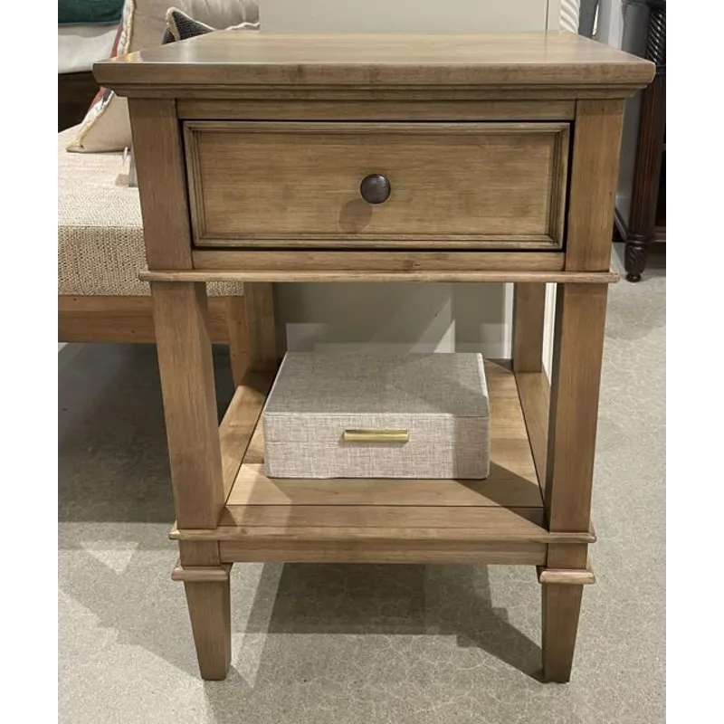 Lakeridge 1 Drawer Night Table