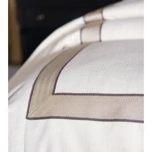 Safford Chevron Border Duvet Cover - Super Queen