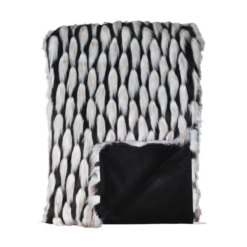 Jadis Onyx Throw
