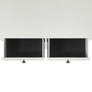 Bridgestone Dresser and Mirror Set in Antique White