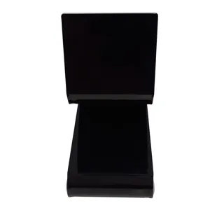 Iris Z-Chair in Black