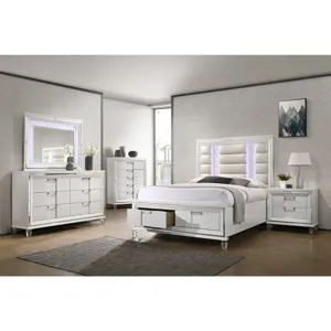 Twenty Nine White 4PC Queen Set w/CH