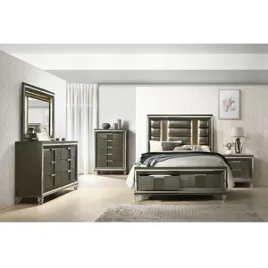Twenty Nine Copper 4PC Set w/Queen Bed with NS
