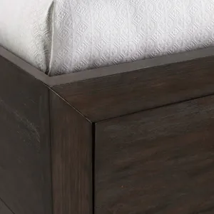 Shelby King 4-Drawer Platform Storage Bed