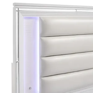 Twenty Nine Youth Full Bed White