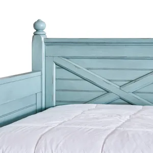 Woodhaven Twin Daybed in Distressed Blue
