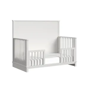 Wyller Crib with Guard Rail in White