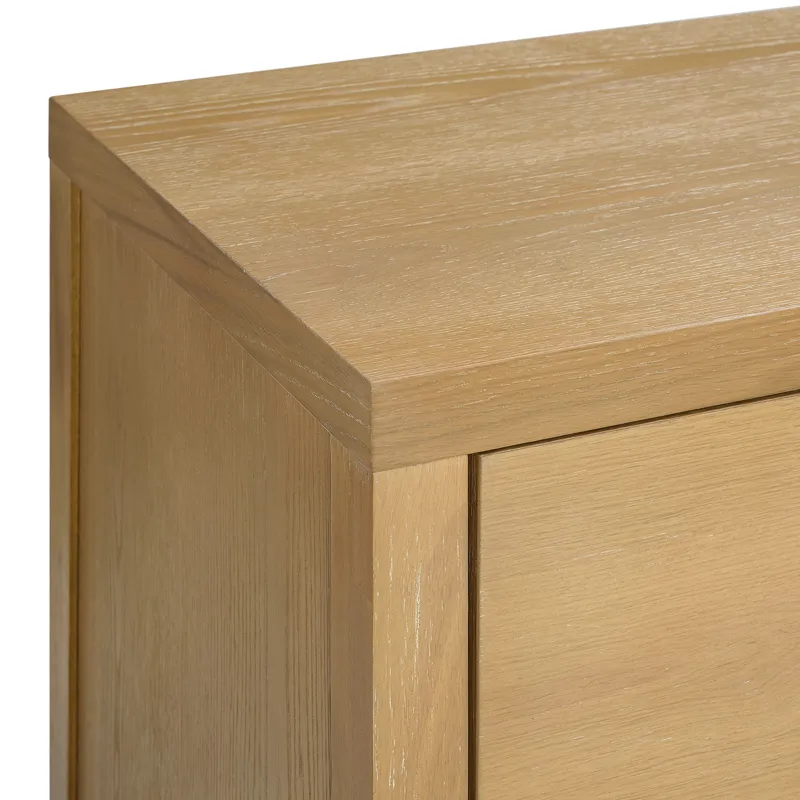 Island 5-Drawer Chest in Natural