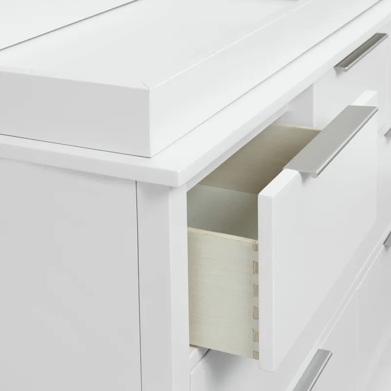 Lauren Crib and Dresser with Topper in White