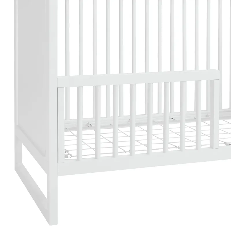 Lauren Crib and Dresser with Topper in White
