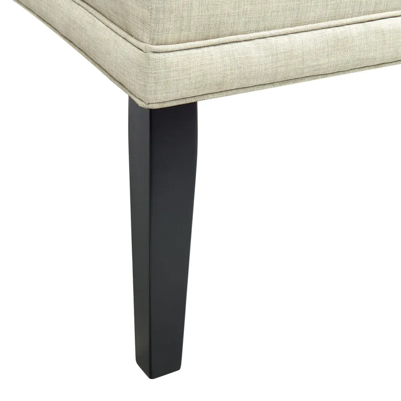 Maddox Dining Sofa Corner w/Three Pillows