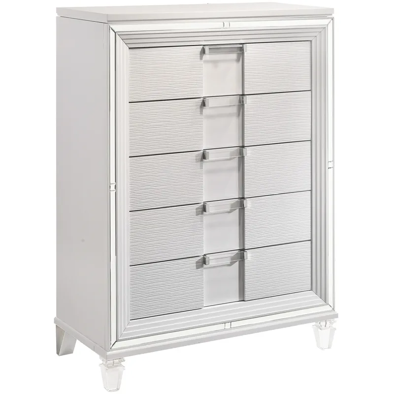 Twenty Nine White 4PC Queen Set w/CH