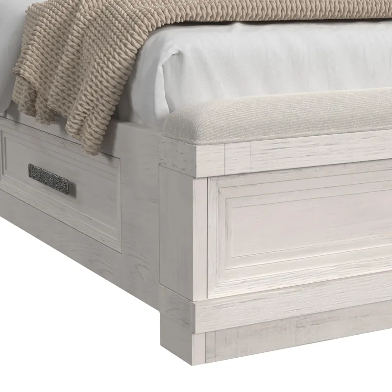 Avalanche Antique White 4PC Set w/Queen Storage Bed & CH