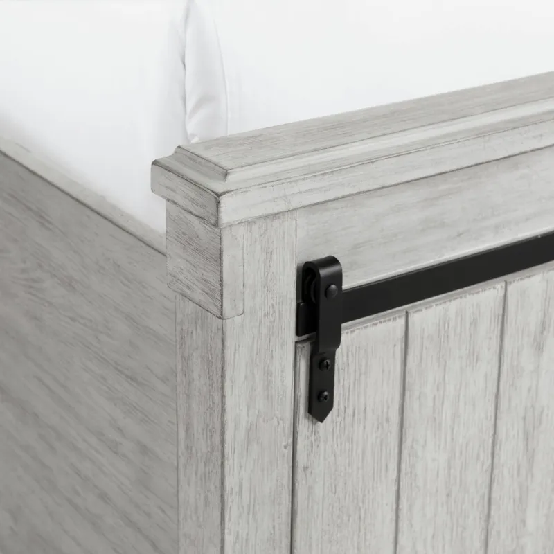 Scott White 5PC Set w/King Storage Bed