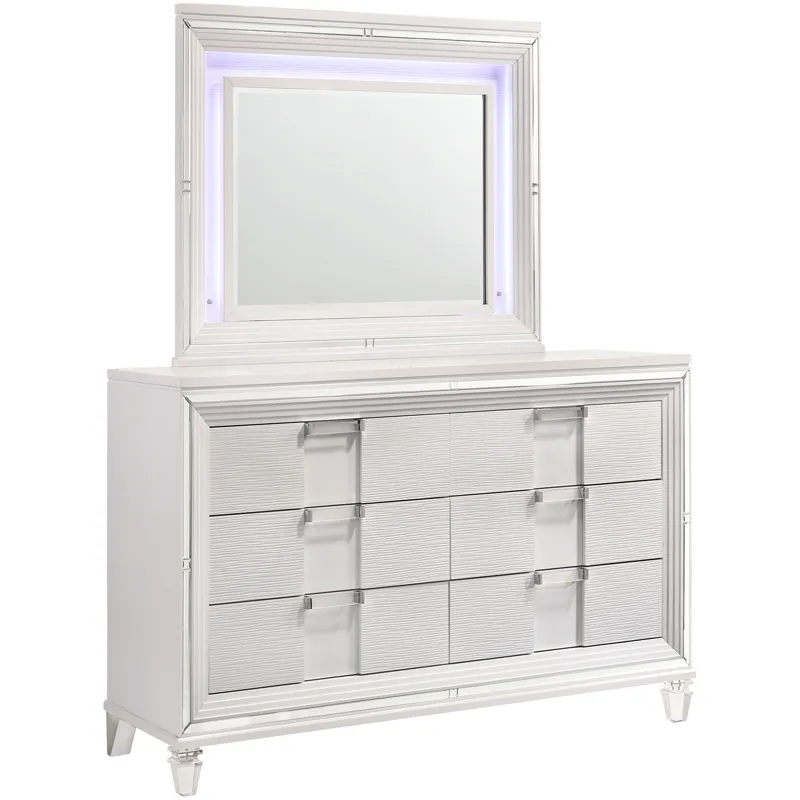Twenty Nine White 4PC Queen Set w/CH