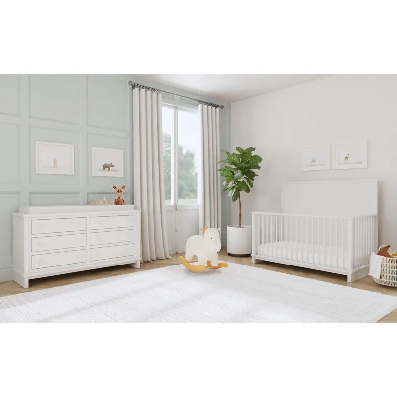 Wyller Crib with Guard Rail in White