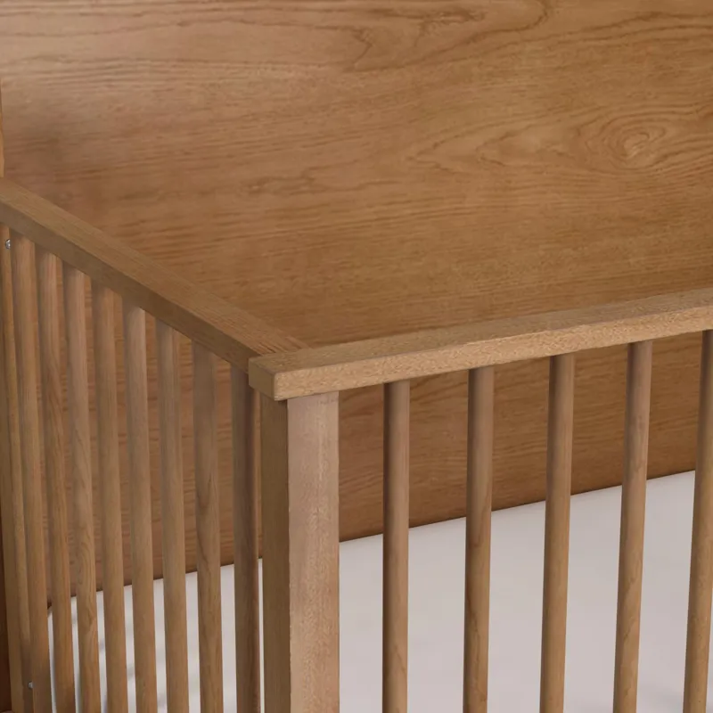 Wyller Crib with Guard Rail in Oak