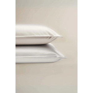 WHITE Q BAMBOO PILLOW CASE SET