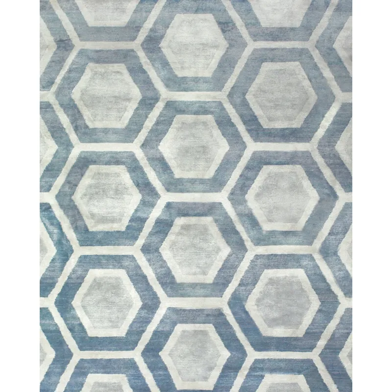 Noor 7204F in Light Blue/Gray