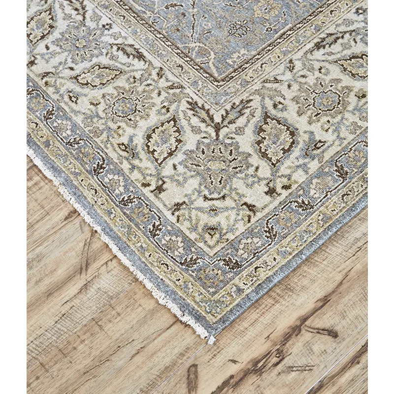 Ouray 6132F in Smoke/Ivory