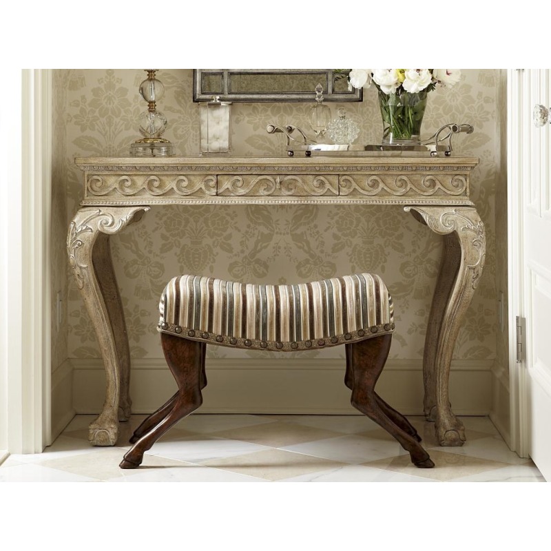 Biltmore Palladio Console