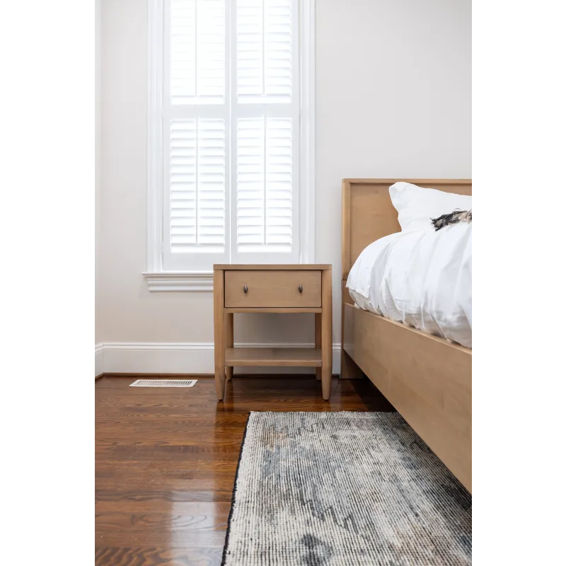 Chatham - 1 Drawer Nightstand with USB-A and USB-C Port - Warm Maple Finish