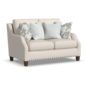 Gianna Loveseat
