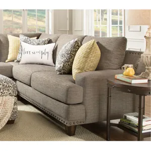 Right Arm Facing Loveseat w/Nails