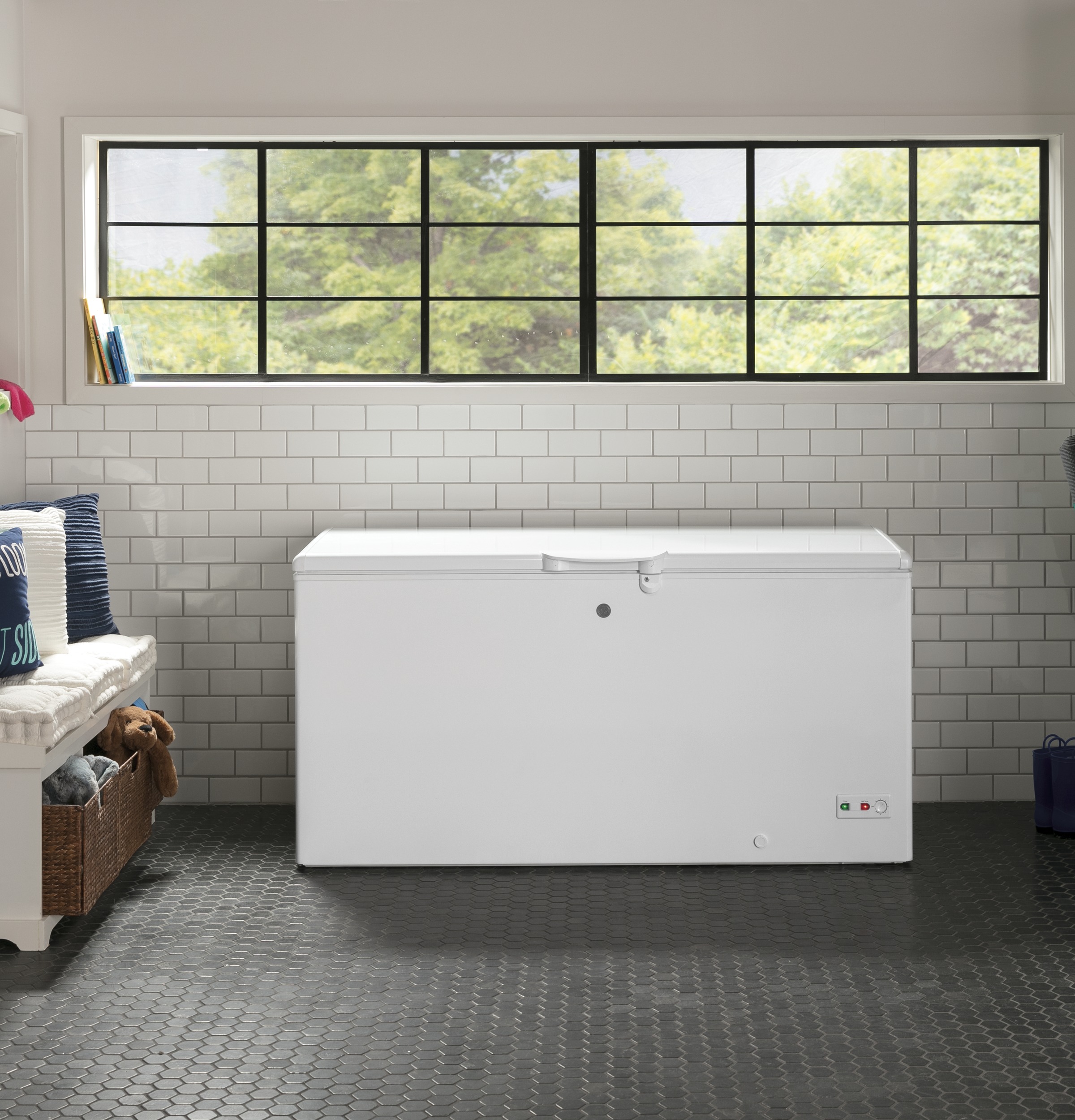 15.7 Cu. Ft. Manual Defrost Chest Freezer FCM16SLWW by General Electric