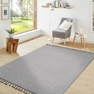 Guros - 4\' x 6\' Medallion Indoor / Outdoor Area Rug - White / Ivory