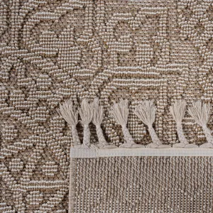 Guros - 6\' x 9\' Medallion Indoor / Outdoor Area Rug - Beige