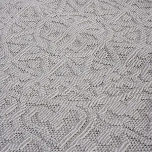 Guros - 4\' x 6\' Medallion Indoor / Outdoor Area Rug - White / Ivory