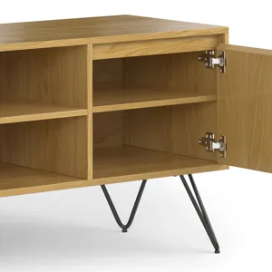 Hunter - TV Media Stand - Oak Veneer