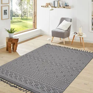 8\' x 10\' Geometric Indoor / Outdoor Area Rug - Gray / White
